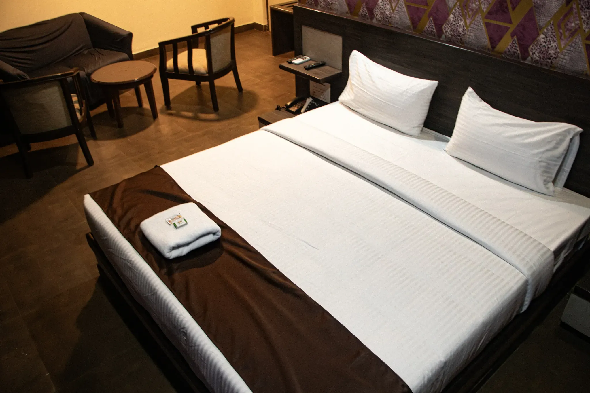 Deluxe King Suite Deluxe King Suite